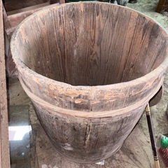 GY1119 巨大木桶　樽　木樽　漬物樽 内蓋ありの画像