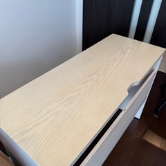 デスク(ニトリ)の画像