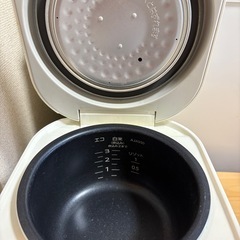 炊飯器の画像