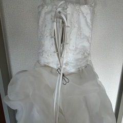 ウェディングドレスの画像