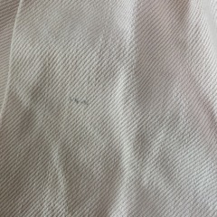 〈GU〉ピンクデニム150の画像