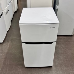A1774 🌟配送♻️設置🉑‼️2017年製　HISENSE2ドア冷蔵庫玄HR-B95A 93L🌟動作確認済⭕️保証付きの画像