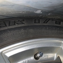 タイヤ ヨコハマのジオランダー 225/65R17 102Q の画像