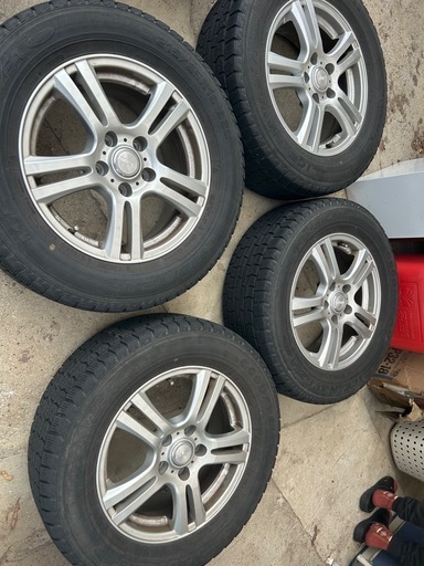 215/65/16 16インチ スタッドレス アルファード