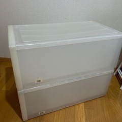 衣装ケースの画像