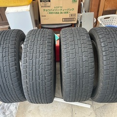 215/65/16 16インチ スタッドレス アルファードの画像