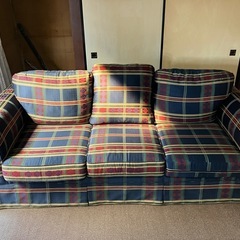 ソファー　3人掛け　レトロモダンなソファ　作りはしっかり！の画像