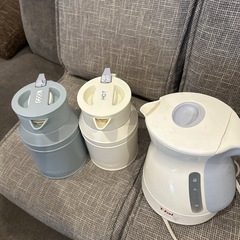 ケトルと保温ポットの画像