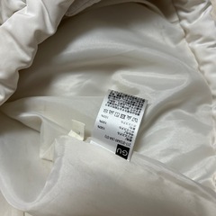 GU ホワイトダウンの画像