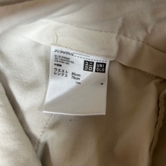 お話中◆ユニクロ メンズ チノパンの画像