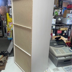 3段　扉付き カラーボックス　収納　棚　便利　本　漫画　中古　③の画像