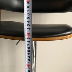 カウターチェアーの画像