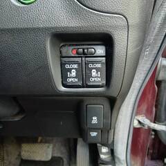 商談中【車検2年付き！コミコミ24万5000円）平成26年　ホンダ　NBOXターボ　ワインレッド　2WD　走行距離109,000㎞　両側スライドドア★ナビ★ETCの画像