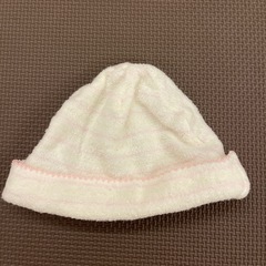 ミキハウス帽子　ベビー帽子 ウサギ刺繍の画像