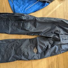 コロンビア　レインウェア上下 120cmの画像