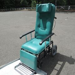 簡易寝台型　車椅子の画像