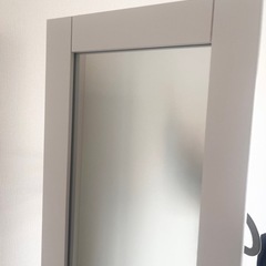【解体可能】ニトリ　スタンドミラー（回転式／収納付き）ホワイトの画像