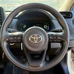 誰でも車が買える次世代低与信ローン専門店／ 安心の１年保証付き 距離無制限！中古車販売 カーメル福島本店 　令和４年 　トヨタ　アクア　1.5 B E-Four 4WD　　84000㌔の画像