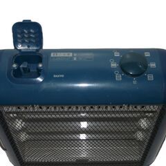 無料配達します🚚SANYO💖電気ストーブ💖R-S110💖カーボンヒーター💖の画像