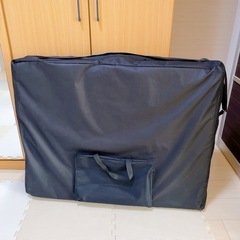 折りたたみ施術台 マッサージベッド ライトブラウンの画像