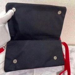 《MARVEL》（スマホ透明ポケット付き）サコッシュの画像