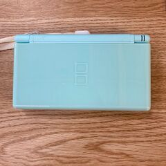 Nintendo DS　Lite の画像