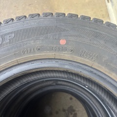 軽トラ、軽バンへどうぞ！スタッドレスタイヤのみ 145R12 6PR ダンロップ ウインターマックスSV01 2017年製造 の画像