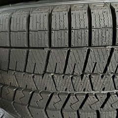 スタッドレスタイヤホイールの画像