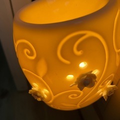 バラ飾り　コンセント差込ランプ　ホワイトの画像