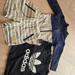 子供服3枚セットの画像