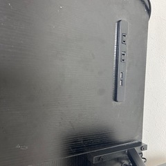 ゲーミングデスクの画像