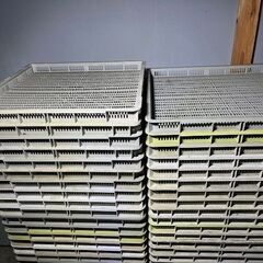 ＜まとめて41個＞プラスチック製 干しザル 干しカゴ 干し網 ワイドバスケットの画像