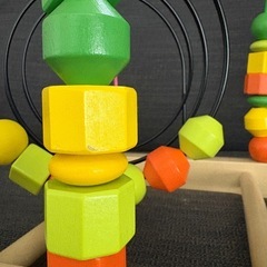 IKEA 知育玩具　ビーズコースターの画像