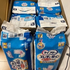 新品ライフリー尿とりパッド  2回吸収　36枚　6パックの画像