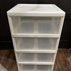 プラスチック クローゼット収納 4段の画像