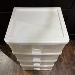 プラスチック クローゼット収納 4段の画像