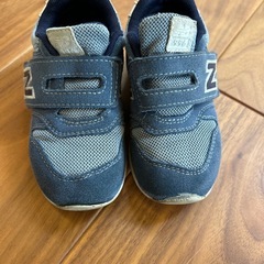 ニューバランス　15センチの画像