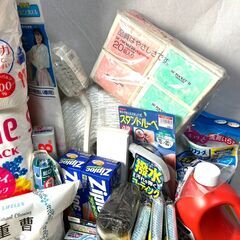 【B423】日用品/キッチンペーパー/トイレットペーパー/スポンジ/キッチンツール/モップ/ジップロック/色々/ハイター/重曹の画像