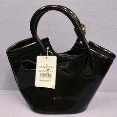 ジ( E-34 )LUNA EARTH ハンドバッグ 2WAY ショルダーバッグ ポーチ付き ブラック 黒 星チャーム 未使用 長期保管品 2025年02月購入の画像