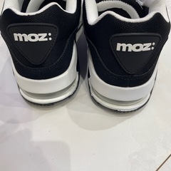 モズ　24.5センチ　美品の画像