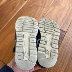 ニューバランス　17センチの画像