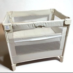 【良品】Apricaベビーベッド① ココネルミルク 外袋・取説付きの画像