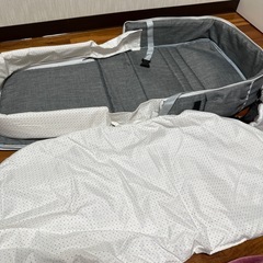 ベビー用品👶持ち運びベビーベッドの画像
