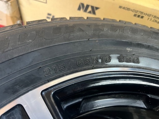 215/65R16 スタッドレス　ホイール付き4本セット