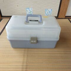 タックルボックスの画像