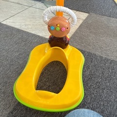 アンパンマン補助便座　音が鳴りますの画像