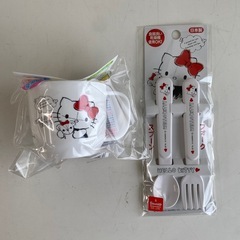 【まとめ】ベビー用品 子供用品 まとめて おもちゃ ベビーエプロン 食器の画像