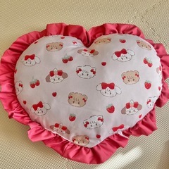 mikko フリルクッション2種セットの画像