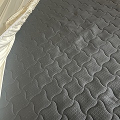 ダブルベッドフレーム➕マットレスセットの画像