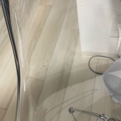 24日まで　コーヒーテーブルとチェアのセットの画像